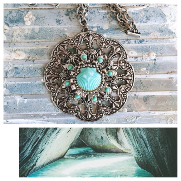 Vintage Jewelry - Vintage Necklace Mermaid